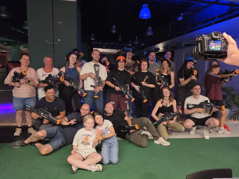 Groep Laster Lasergamen in Nederland: op jullie eigen locatie | LasergameOperation.nl