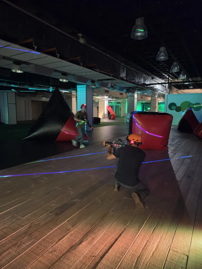Groep Laster Lasergamen op locatie voor iedere groep | Lasergameoperation.nl